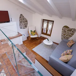 Vicolo 15 Apartment