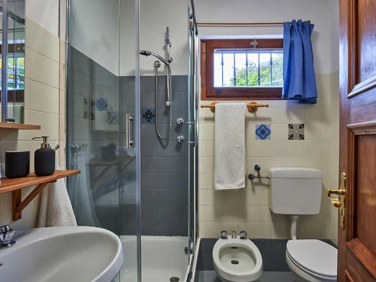 Holiday Home Rocchetta By Interhome Malcesine 0*,  İtalya